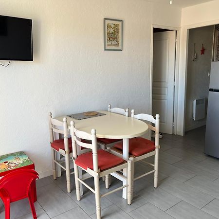 Appartement T2, 4 Personnes, Climatise, Avec Piscine, Village De La Mer La Londe-les-Maures Extérieur photo
